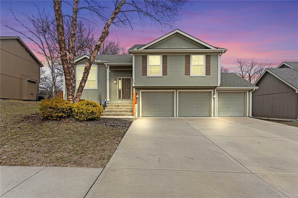 4709 Edgehill Street  Leavenworth KS 66048 photo