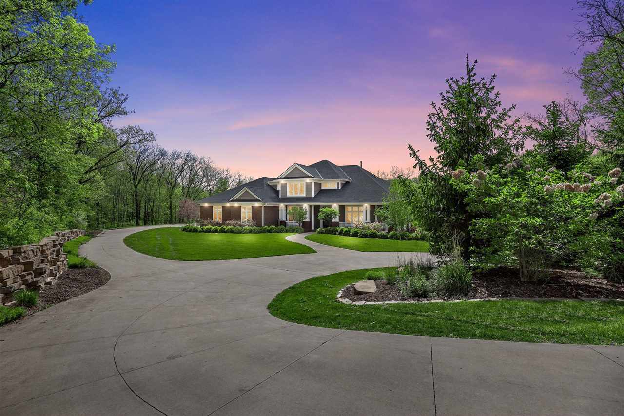 Property Photo: 1236 Camp Cardinal Rd IA 52246