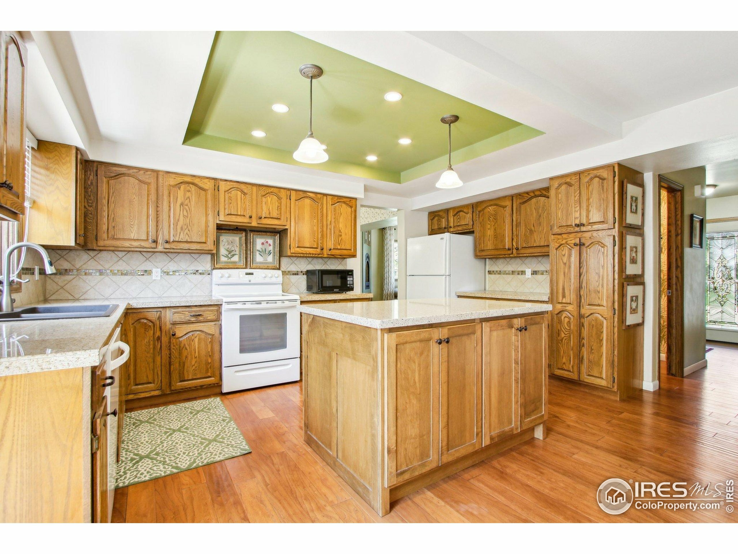 Property Photo: 1719 Westchester Ln CO 80525
