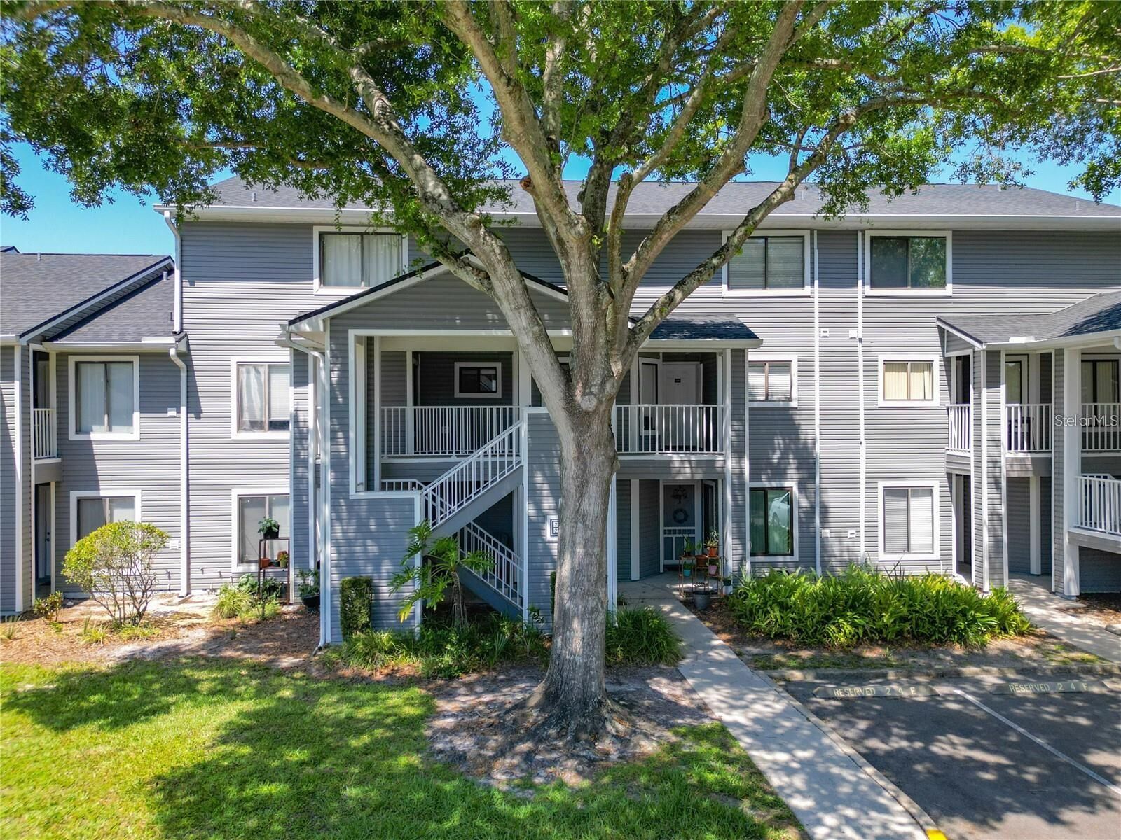 Property Photo:  2216 Stonington Avenue 2216  FL 32817