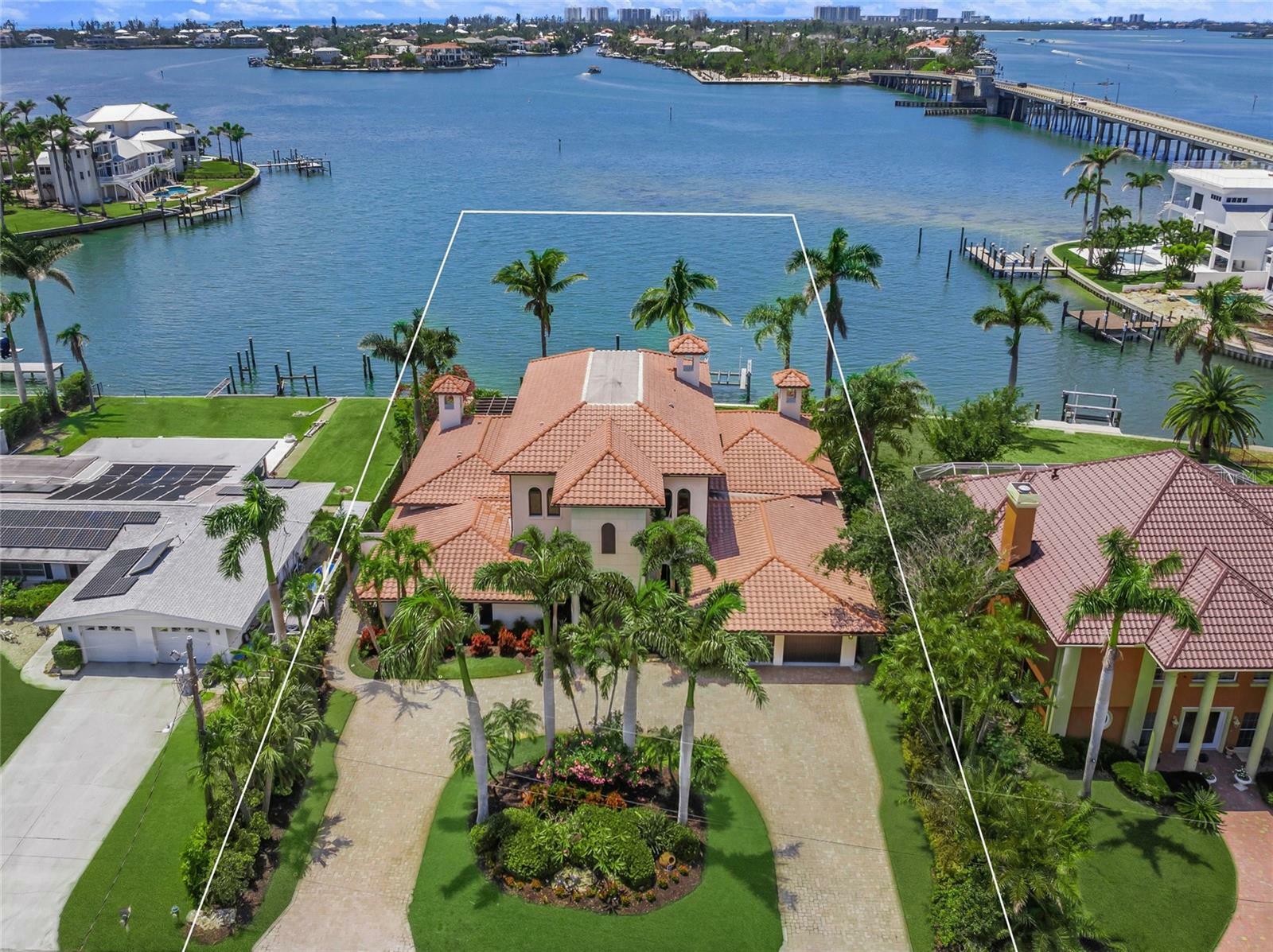 3576 San Remo Terrace  Sarasota FL 34239 photo