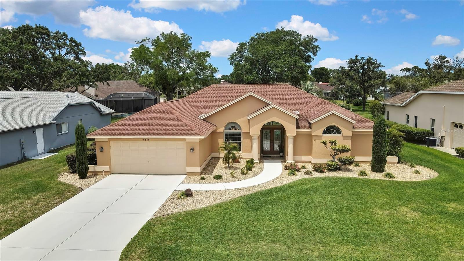 Property Photo: 9346 Southern Belle Drive FL 34613