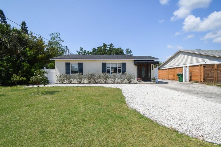 3315 W Pearl Avenue  Tampa FL 33611 photo