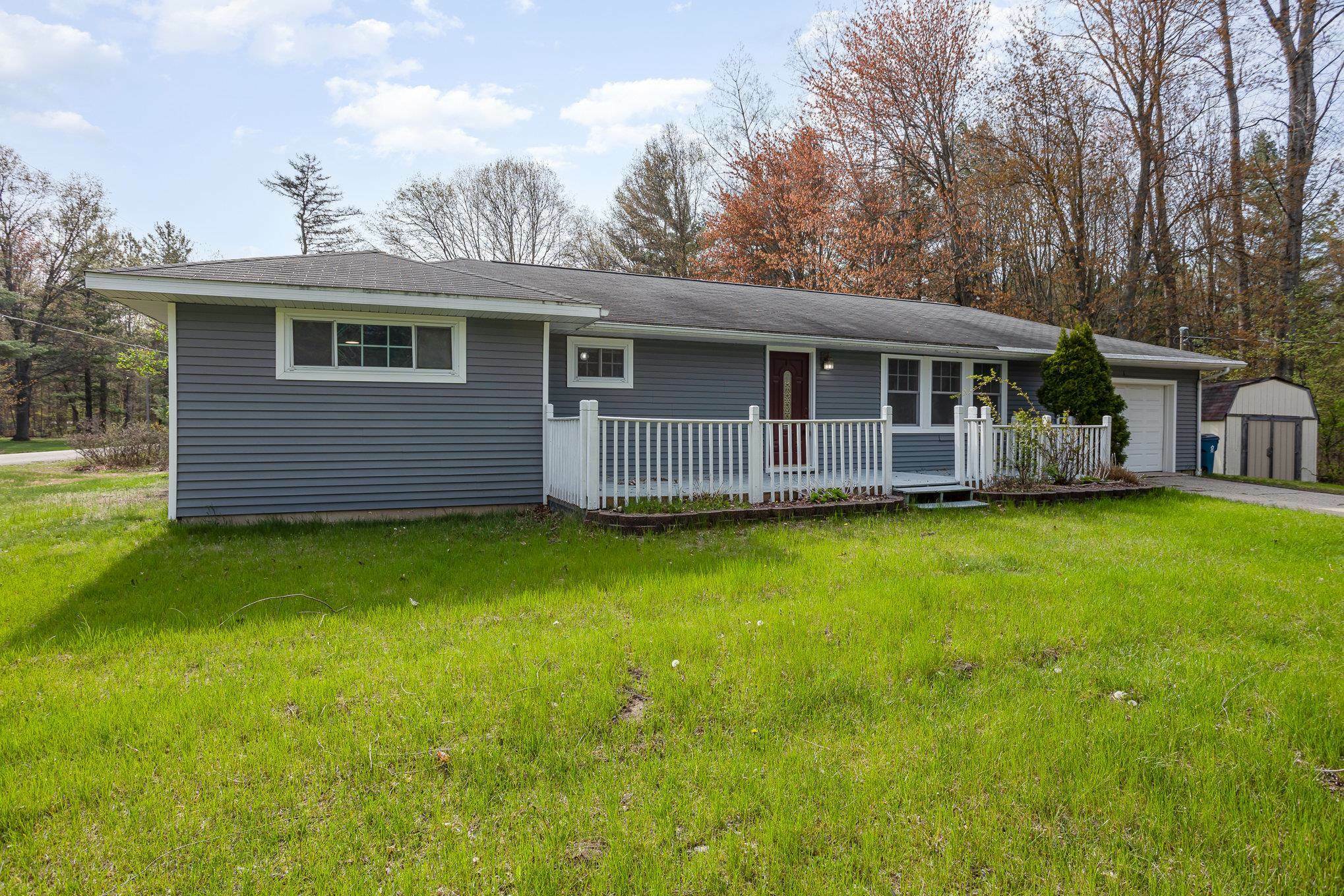 Property Photo: 1787 N Seven Mile Road MI 48657