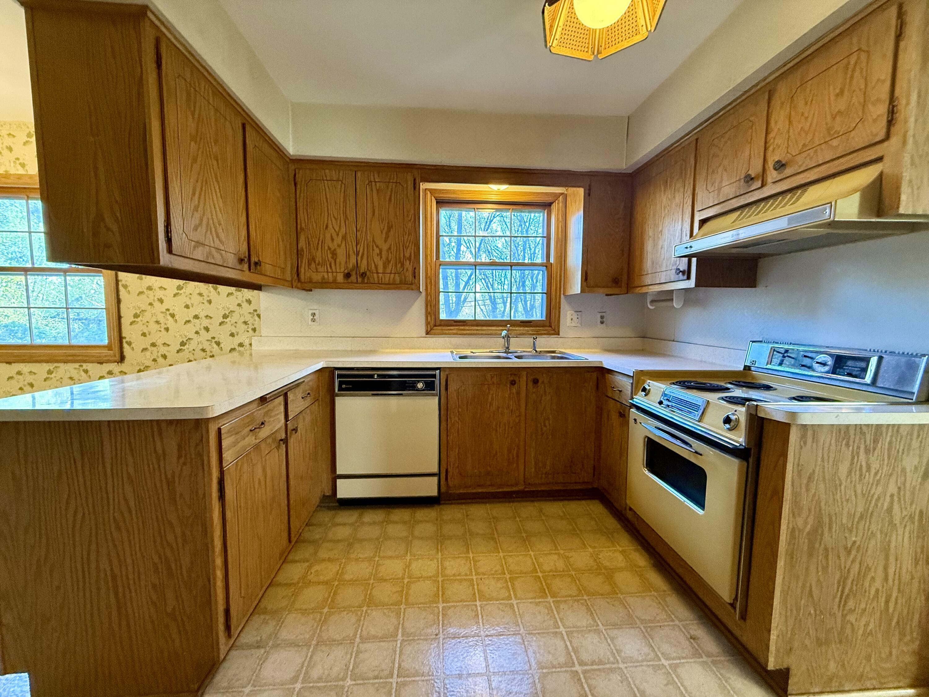 Property Photo: 13875 Forest Grove Rd WI 53005