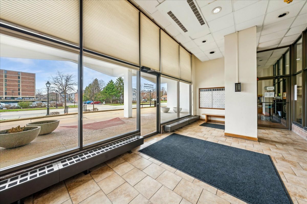 Property Photo: 33 N Main Street 11C IL 60148