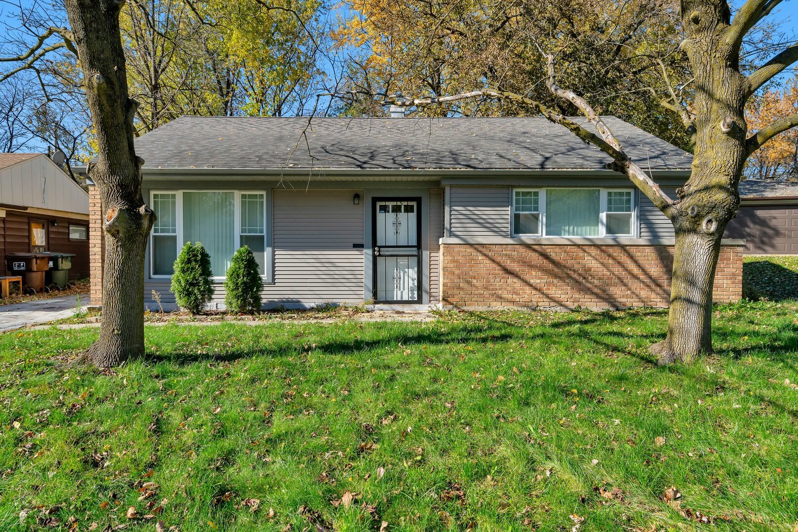 Property Photo: 312 Manitowac Street IL 60466