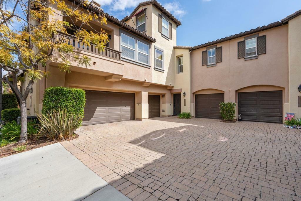 2633 Prato Ln  San Diego CA 92108 photo