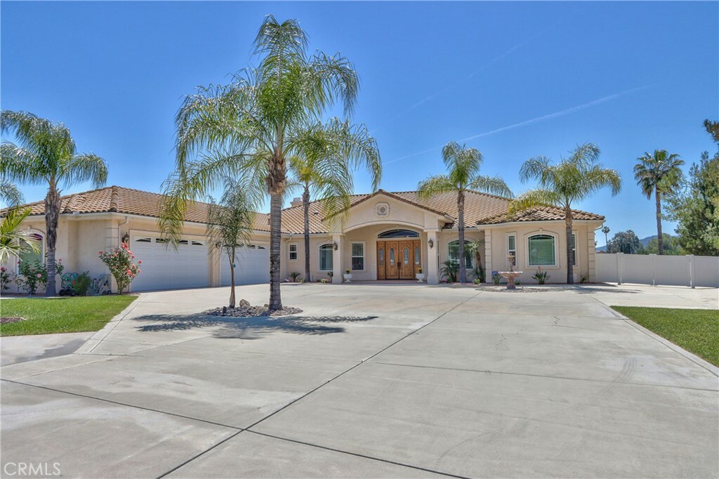 Property Photo: 41380 La Sierra Road CA 92591