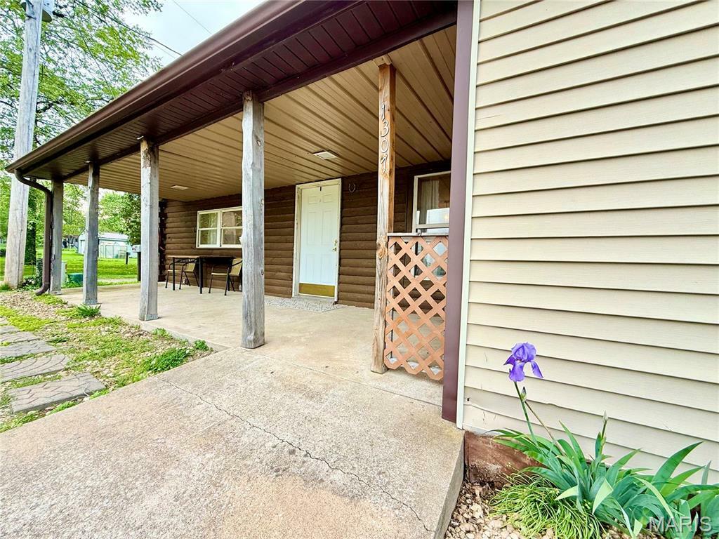 Property Photo: 1307 Pike Drive MO 63624