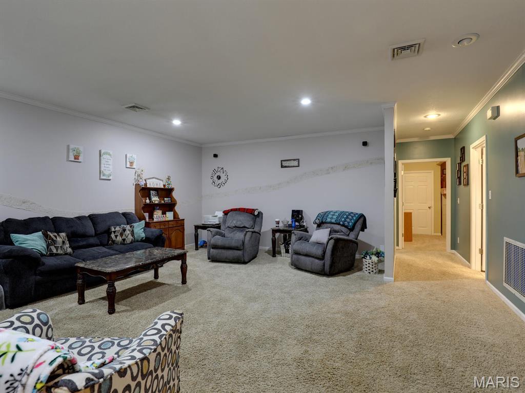Property Photo: 114 E Adair Street MO 63533