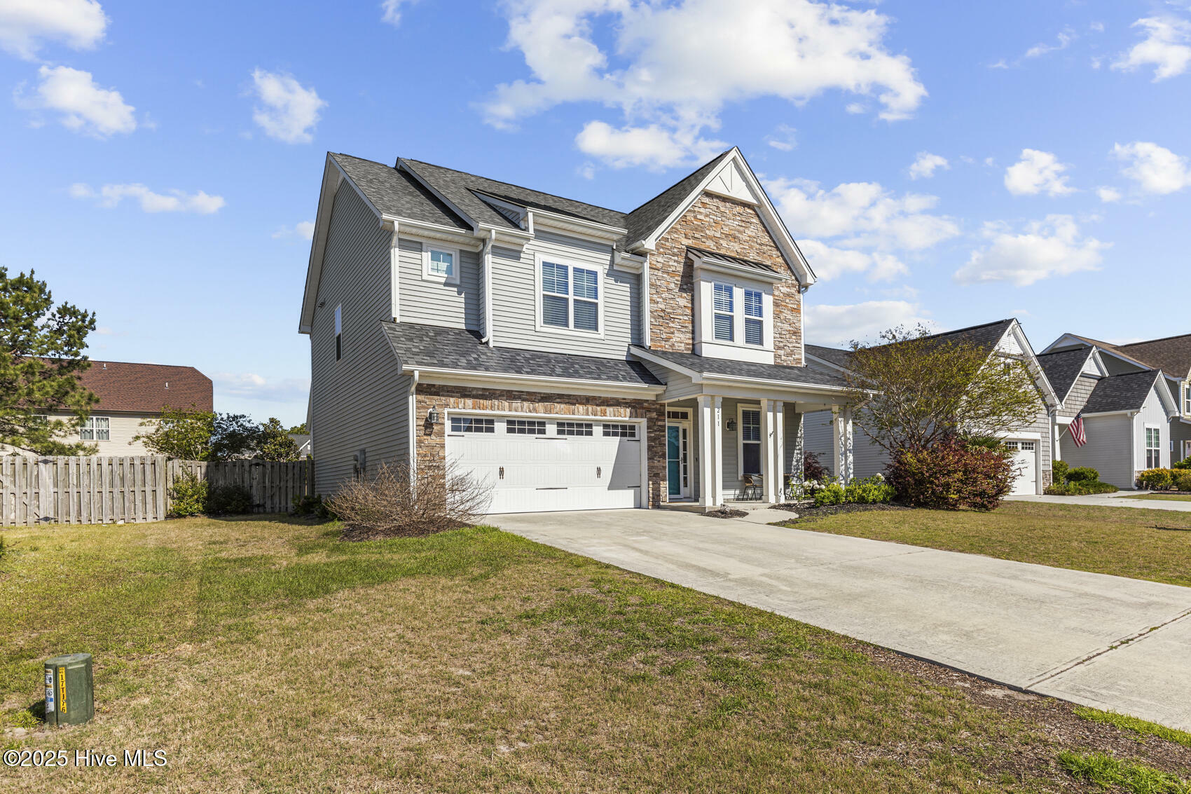 Property Photo: 211 Willow Ridge Drive NC 28445