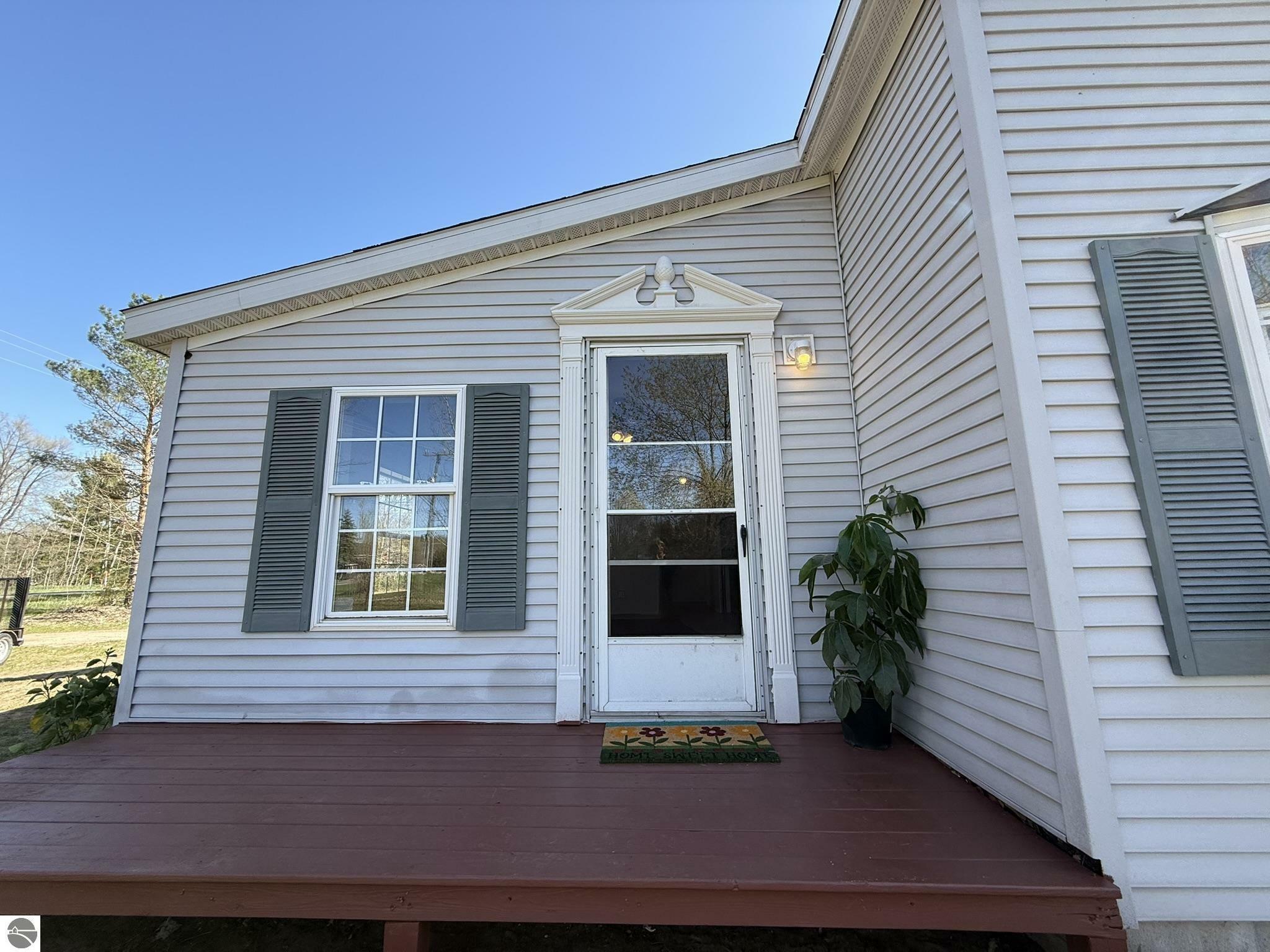 Property Photo: 3072 Gonder Road MI 49643