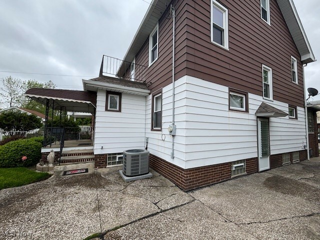 Property Photo: 18227 Lasalle Avenue OH 44119