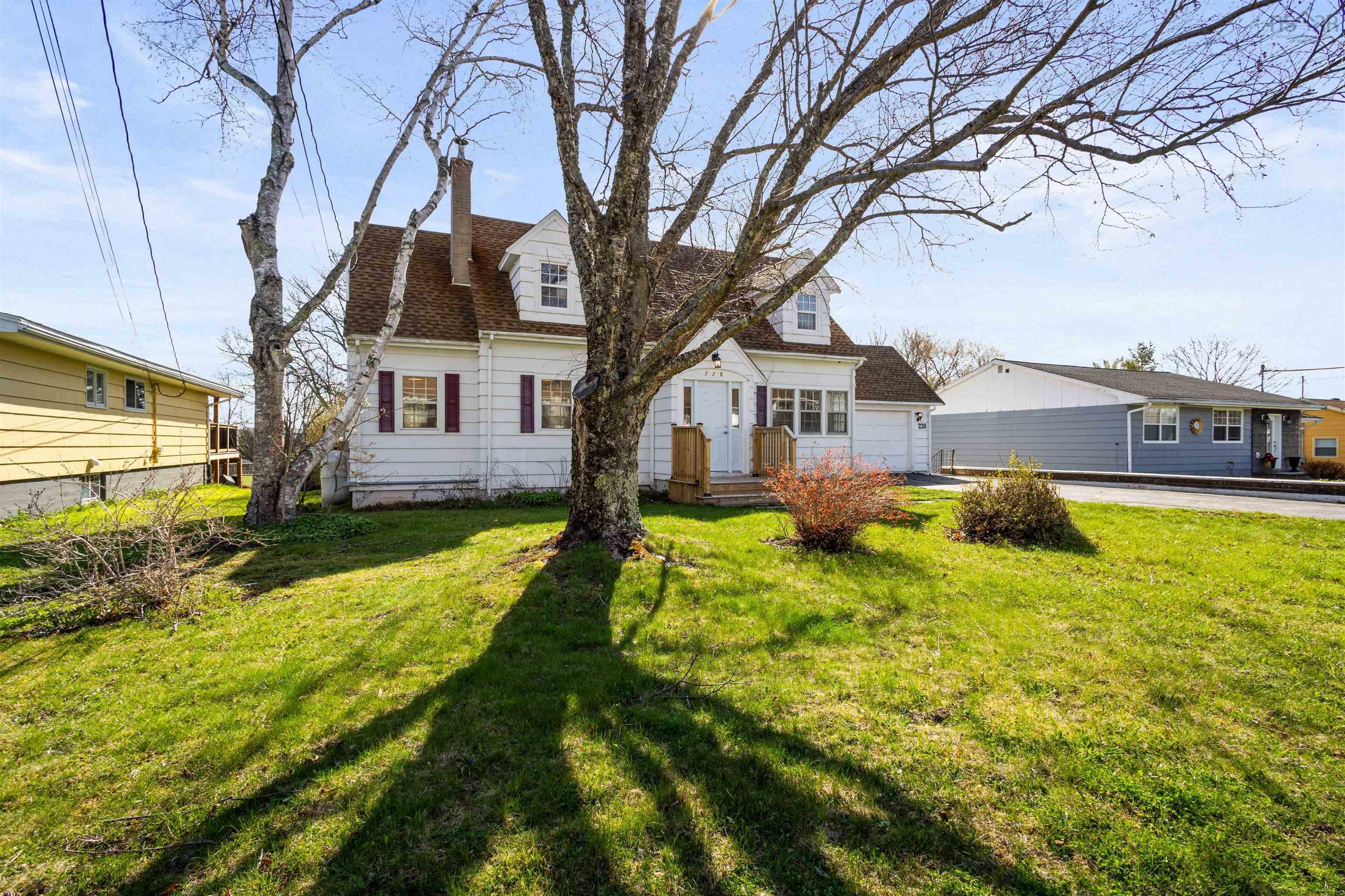 Property Photo: 228 Tremain Crescent NS B0N 2T0