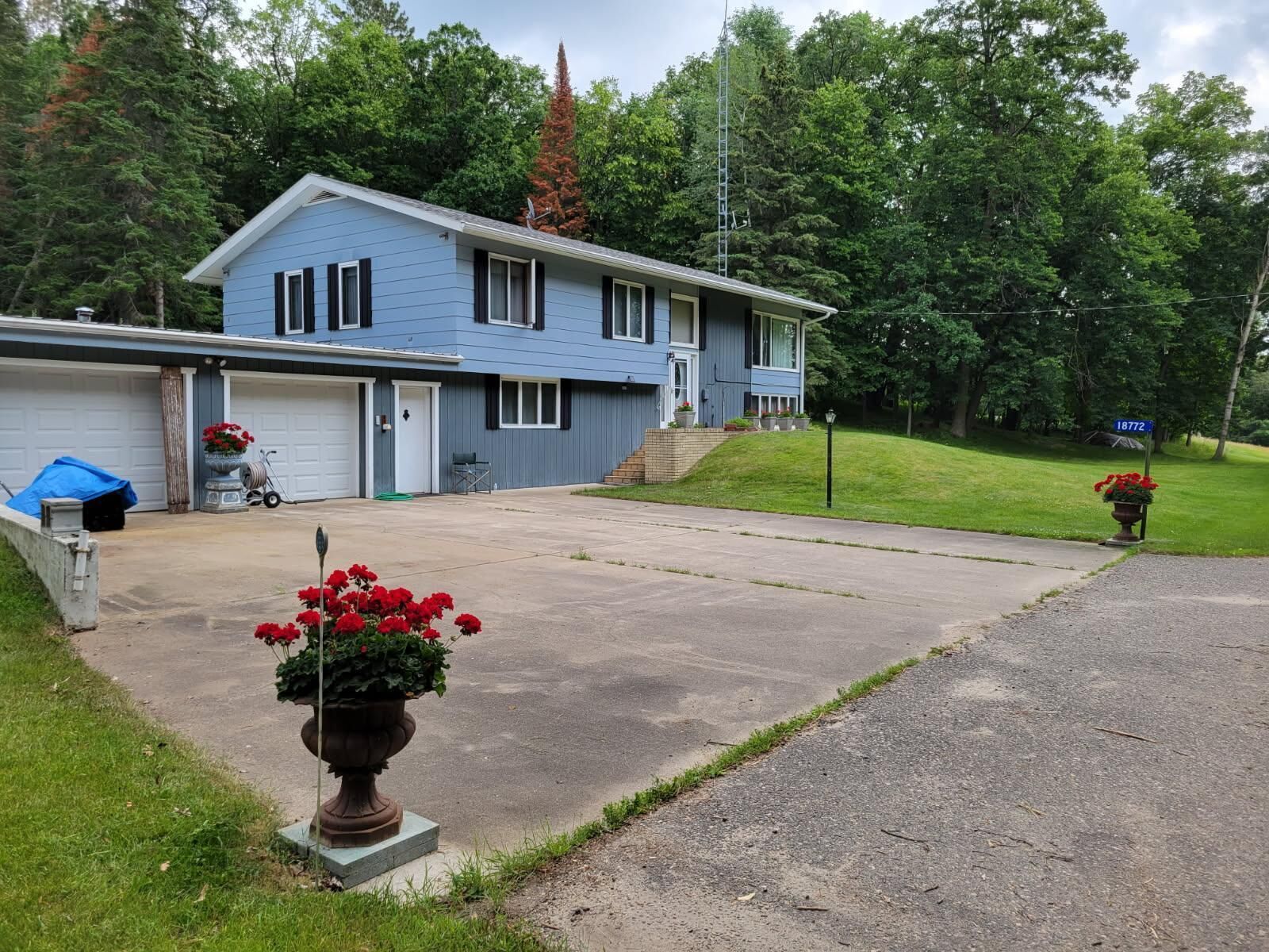 Property Photo: 18772 Estate Drive MN 56470