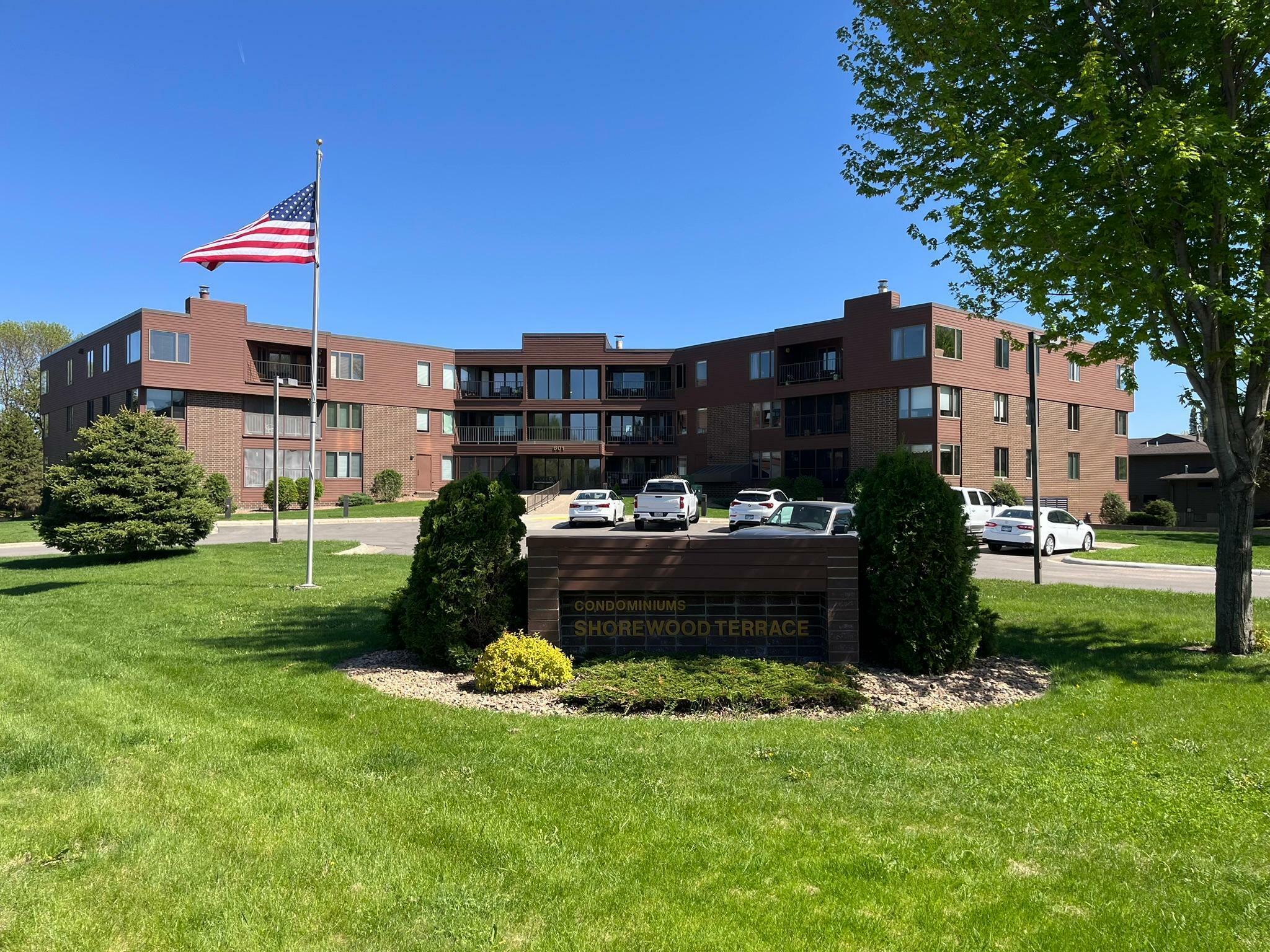 Property Photo: 601 Shoreacres Drive 110 MN 56031