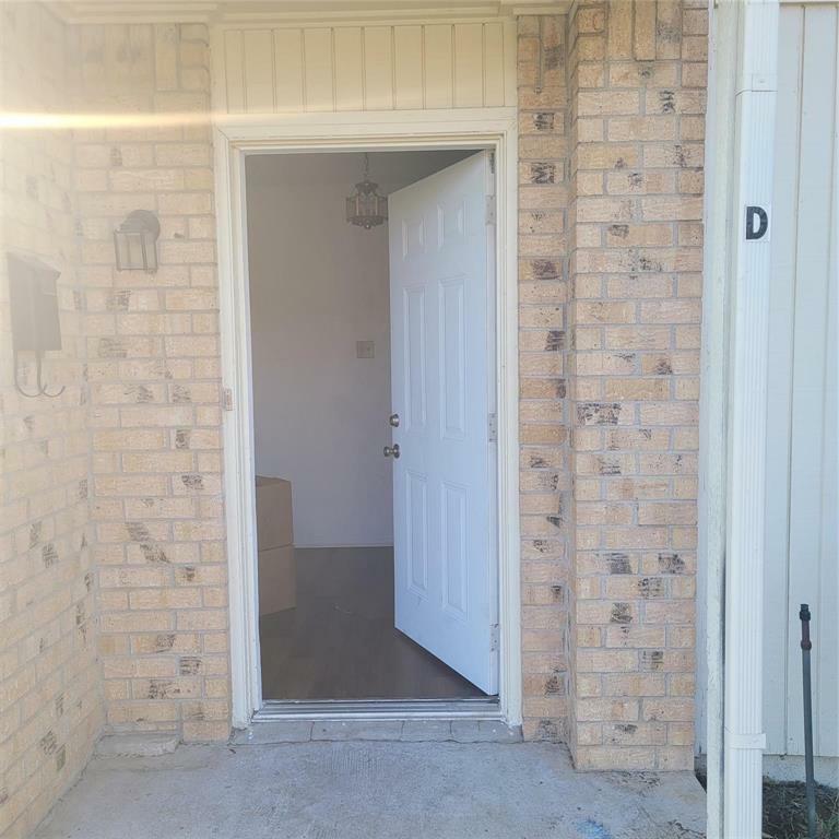 Property Photo: 3224 Cortez Drive D TX 76116