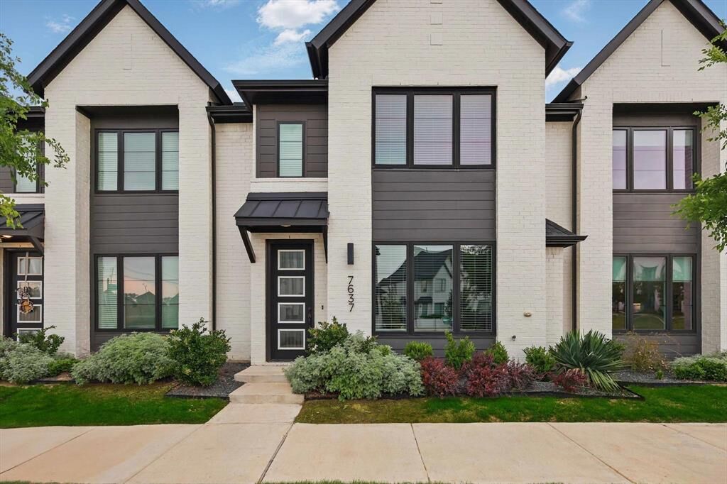 Property Photo:  7637 Reis Lane  TX 76182 