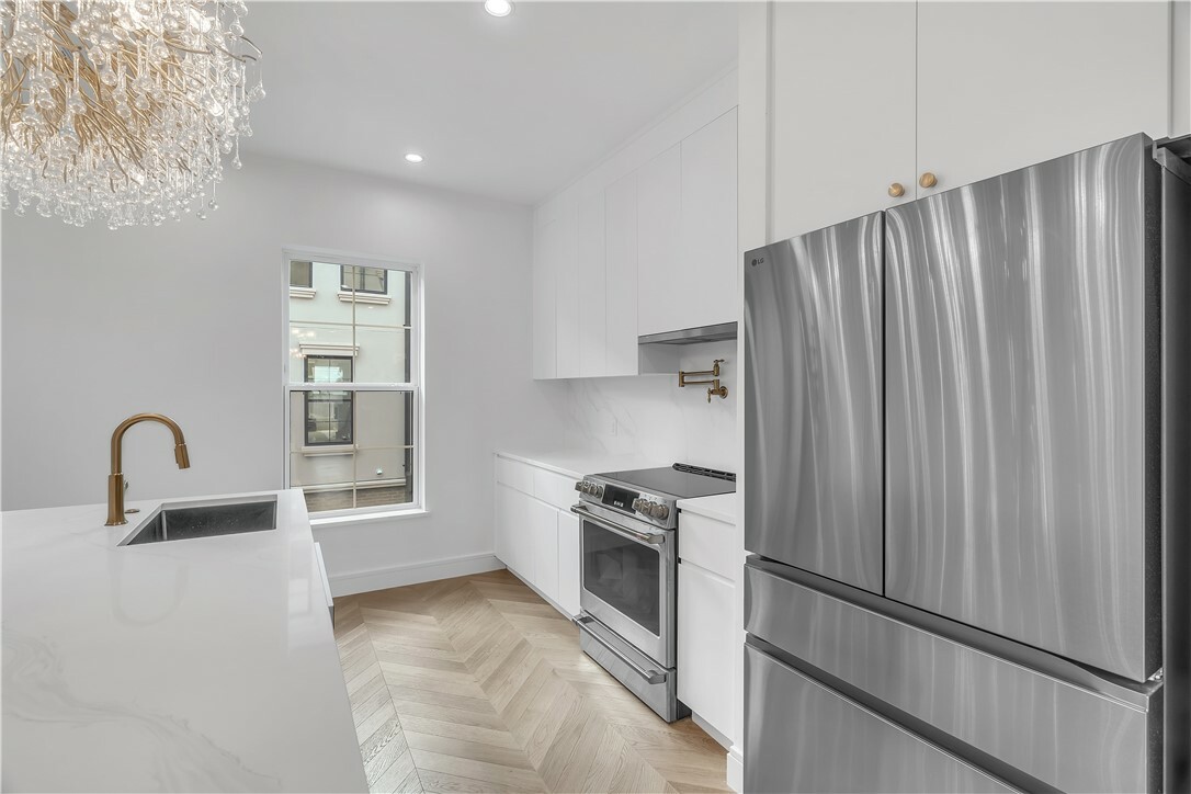 Property Photo: 500 SW B Street 5 AR 72712