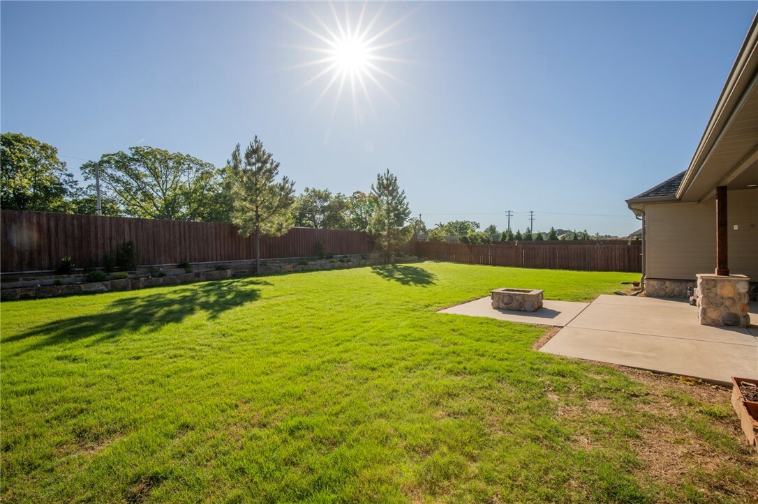 Property Photo: 3760 Bitterroot Street AR 72712