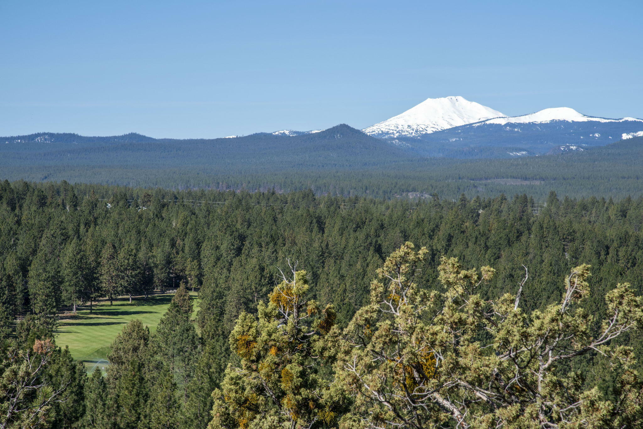 Property Photo: 3025 NW Horizon Drive OR 97703