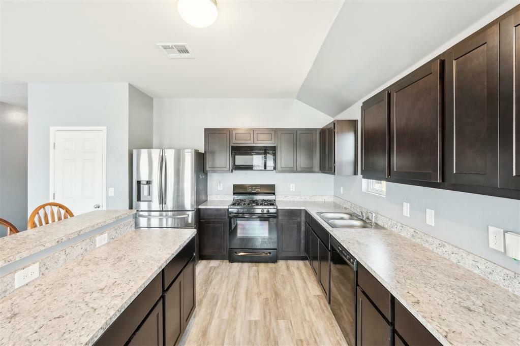 Property Photo: 538 W Ava Drive OK 73064