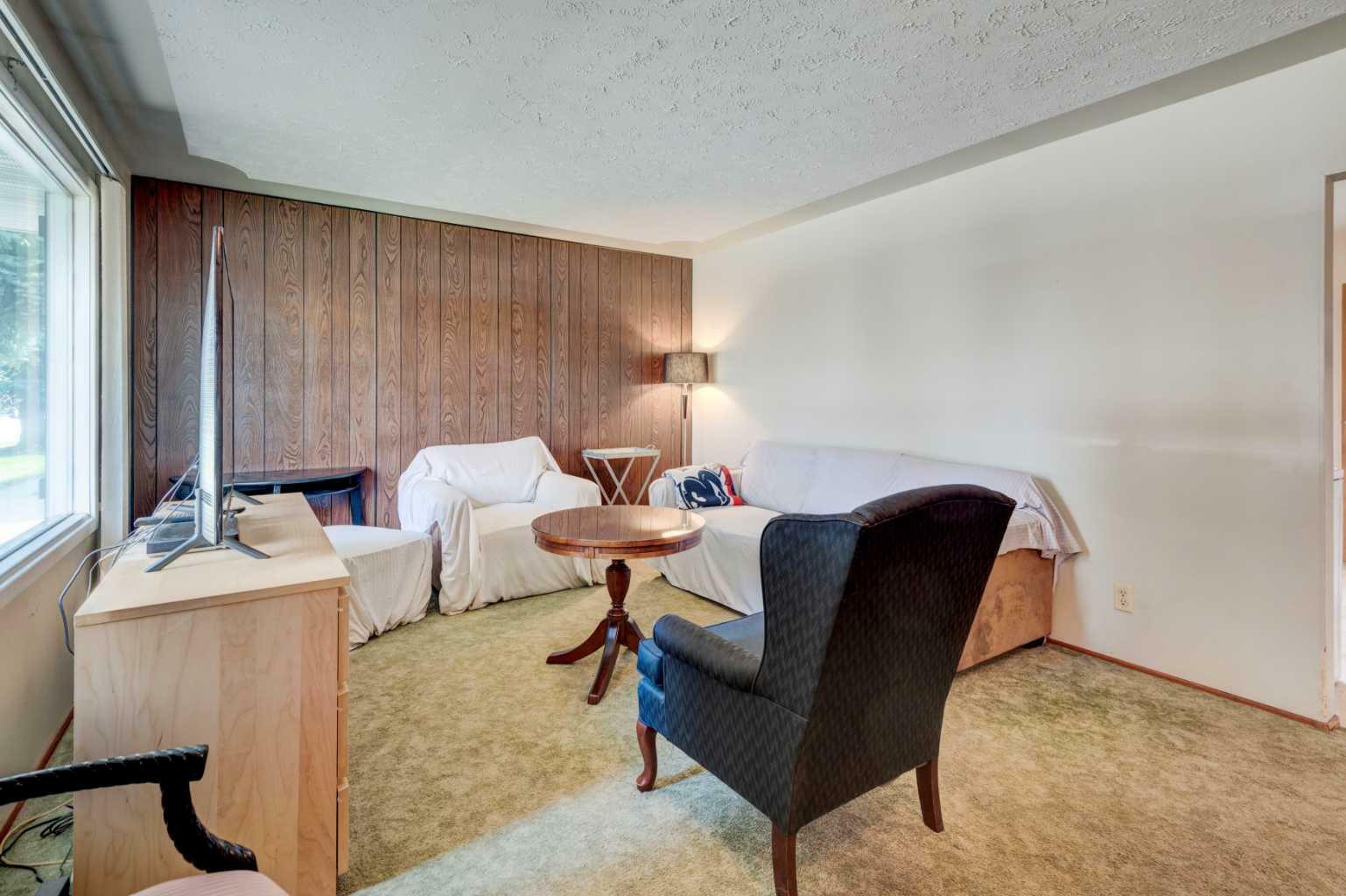 Photo de la propriété: 9407 Allison Drive SE AB T2J 1B3
