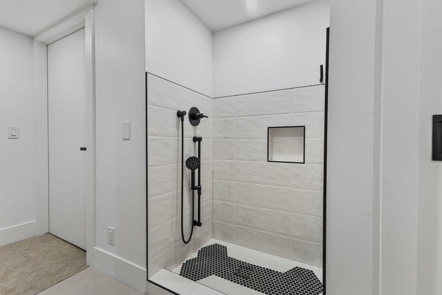 Photo de la propriété: 80 Clarendon Road NW AB T2L 0P3