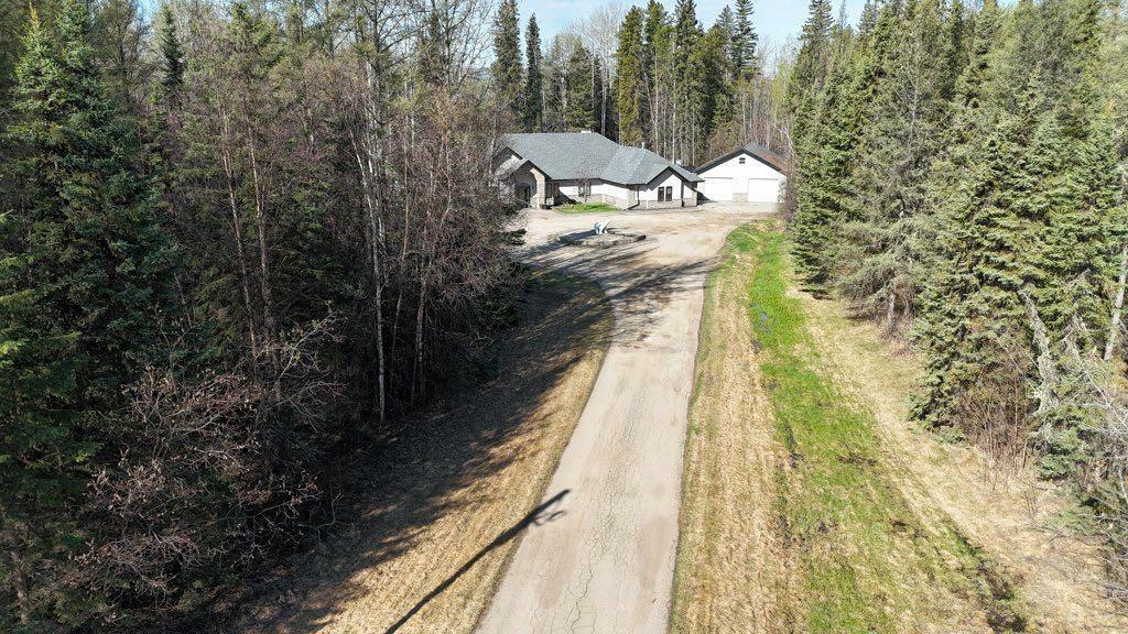 Property Photo: 590072 Range Road 113A AB T7S 1P8