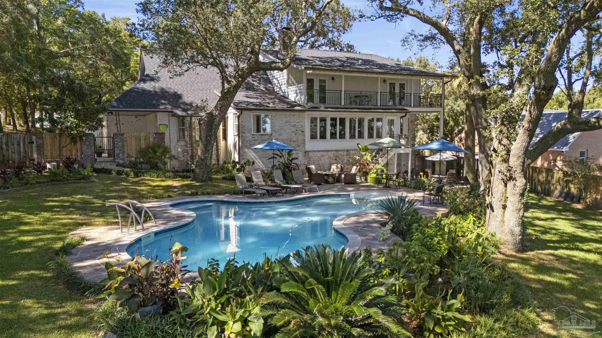 Property Photo: 6540 Scenic Hwy FL 32504