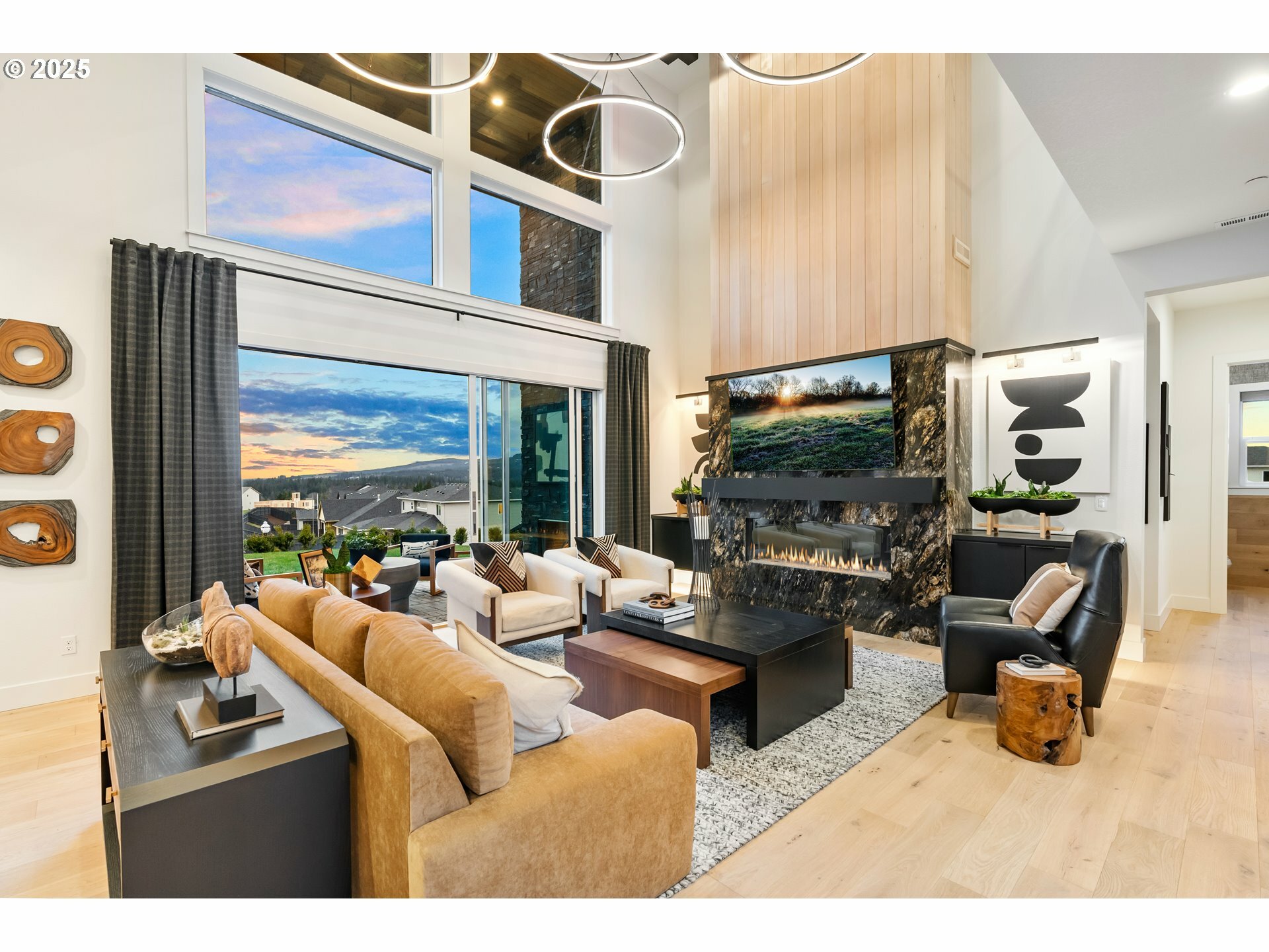 Property Photo: 305 W Fir Loop WA 98671