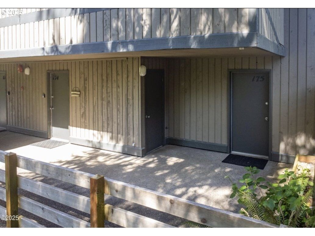 Property Photo:  301 Otter Crest Loop 174/175  OR 97369 