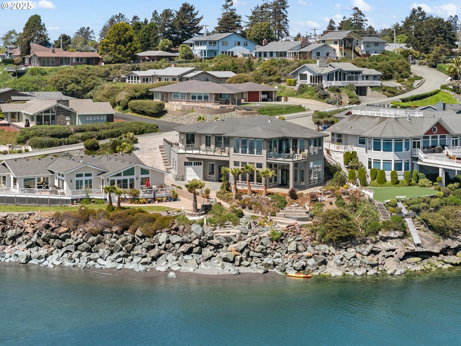 Property Photo: 108 Sea Cliff Ter OR 97415