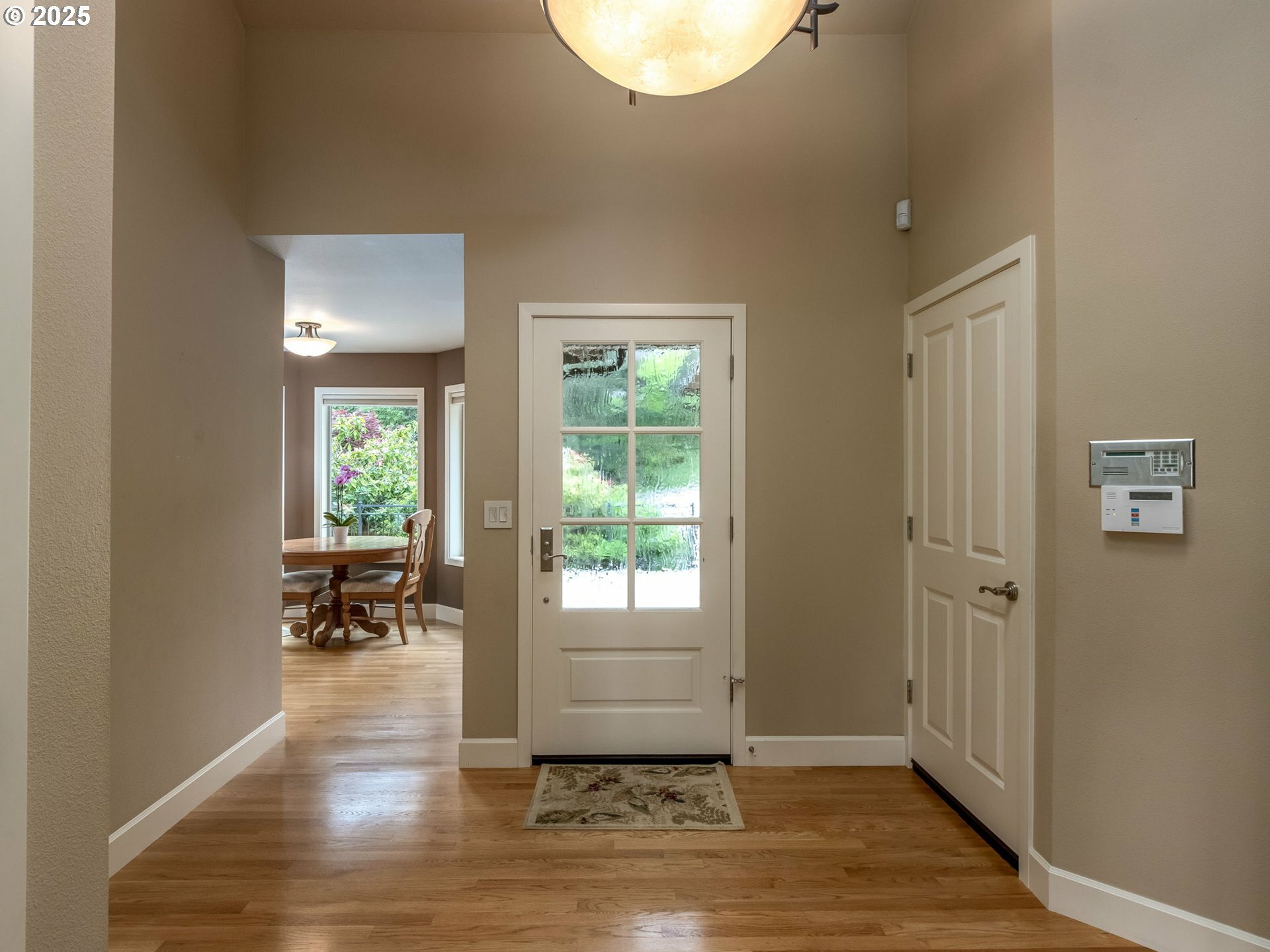 Property Photo: 19782 Wildwood Dr OR 97068