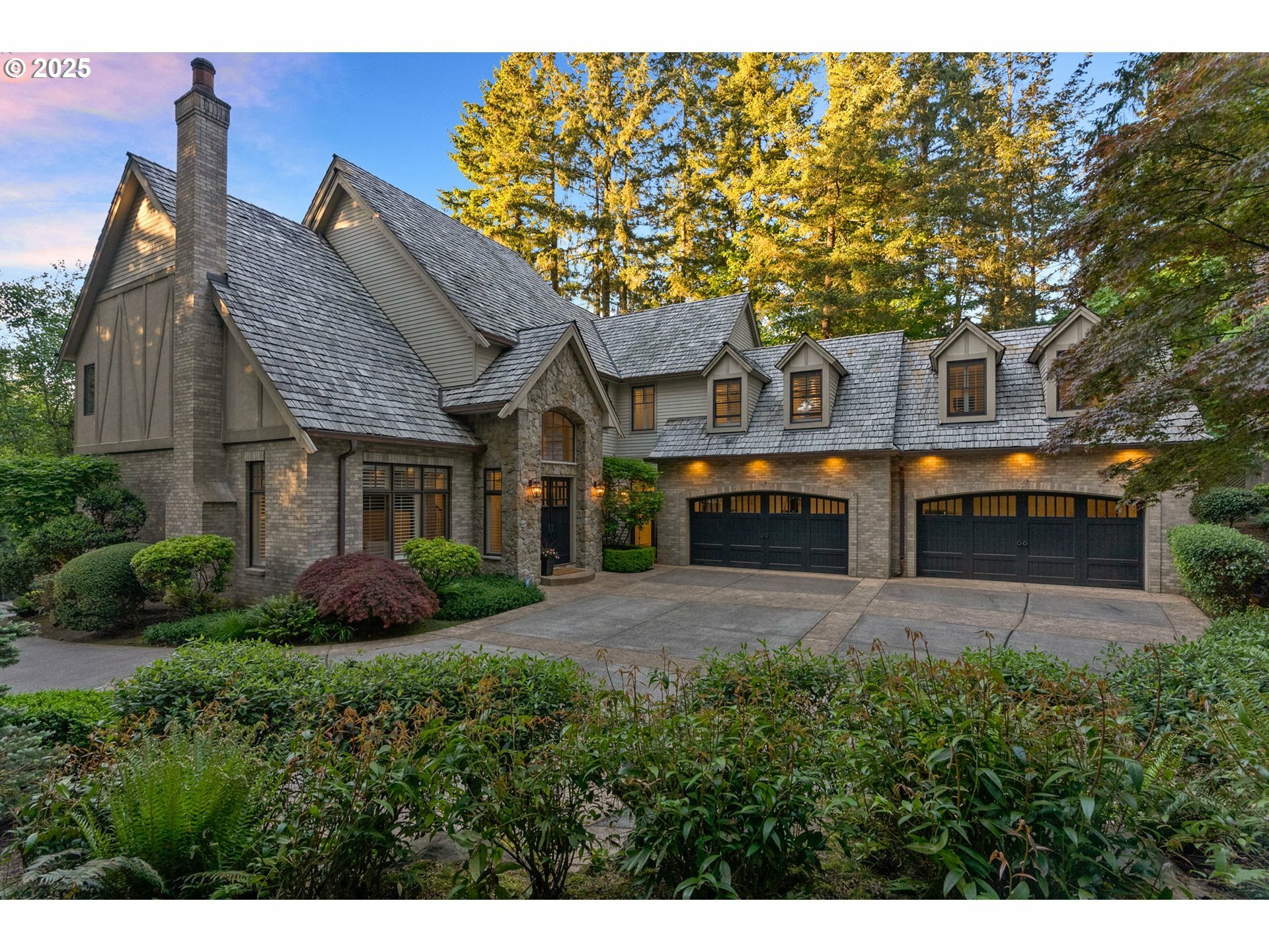 800 Terrace Dr  Lake Oswego OR 97034 photo