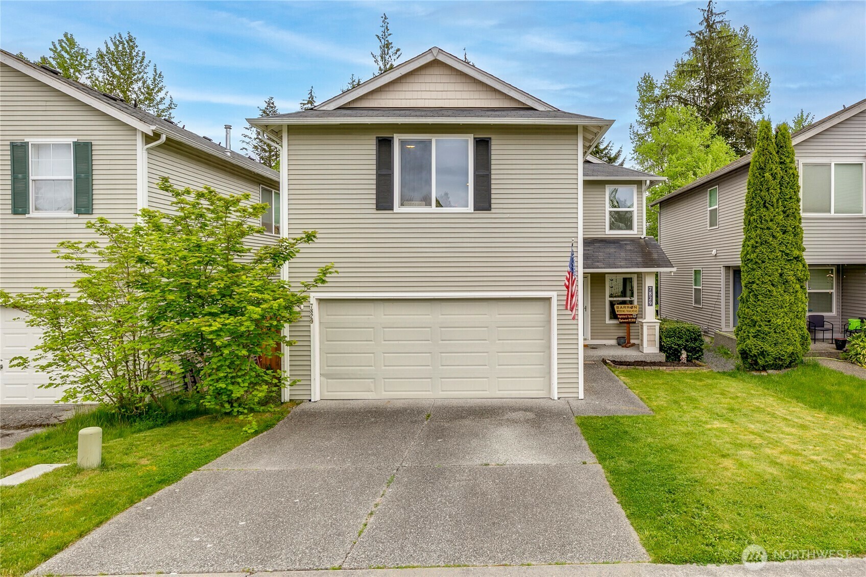 Property Photo: 7829 87th Avenue NE WA 98270