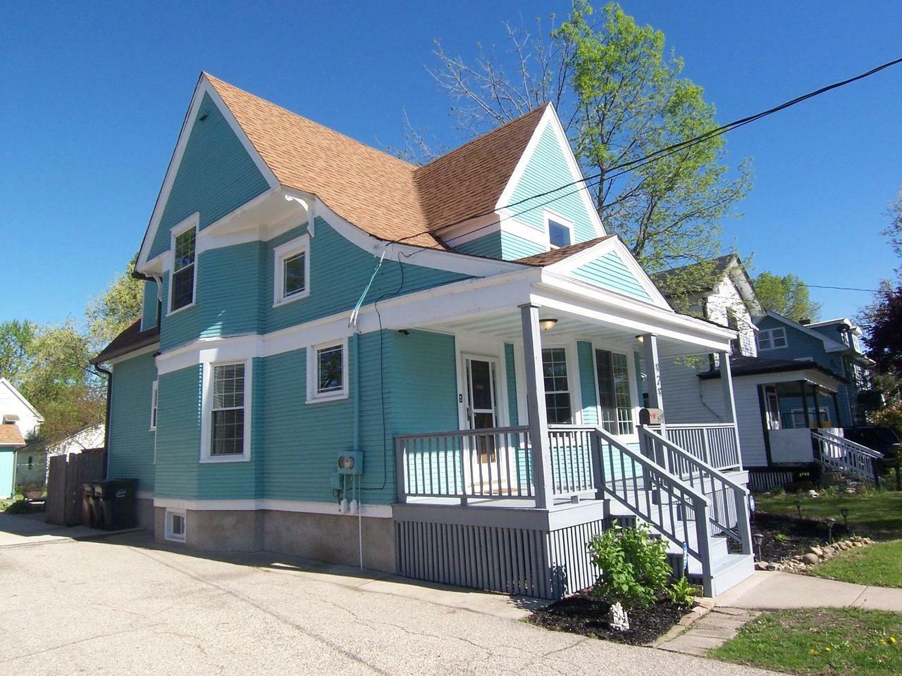Property Photo: 929 Park Avenue WI 53511