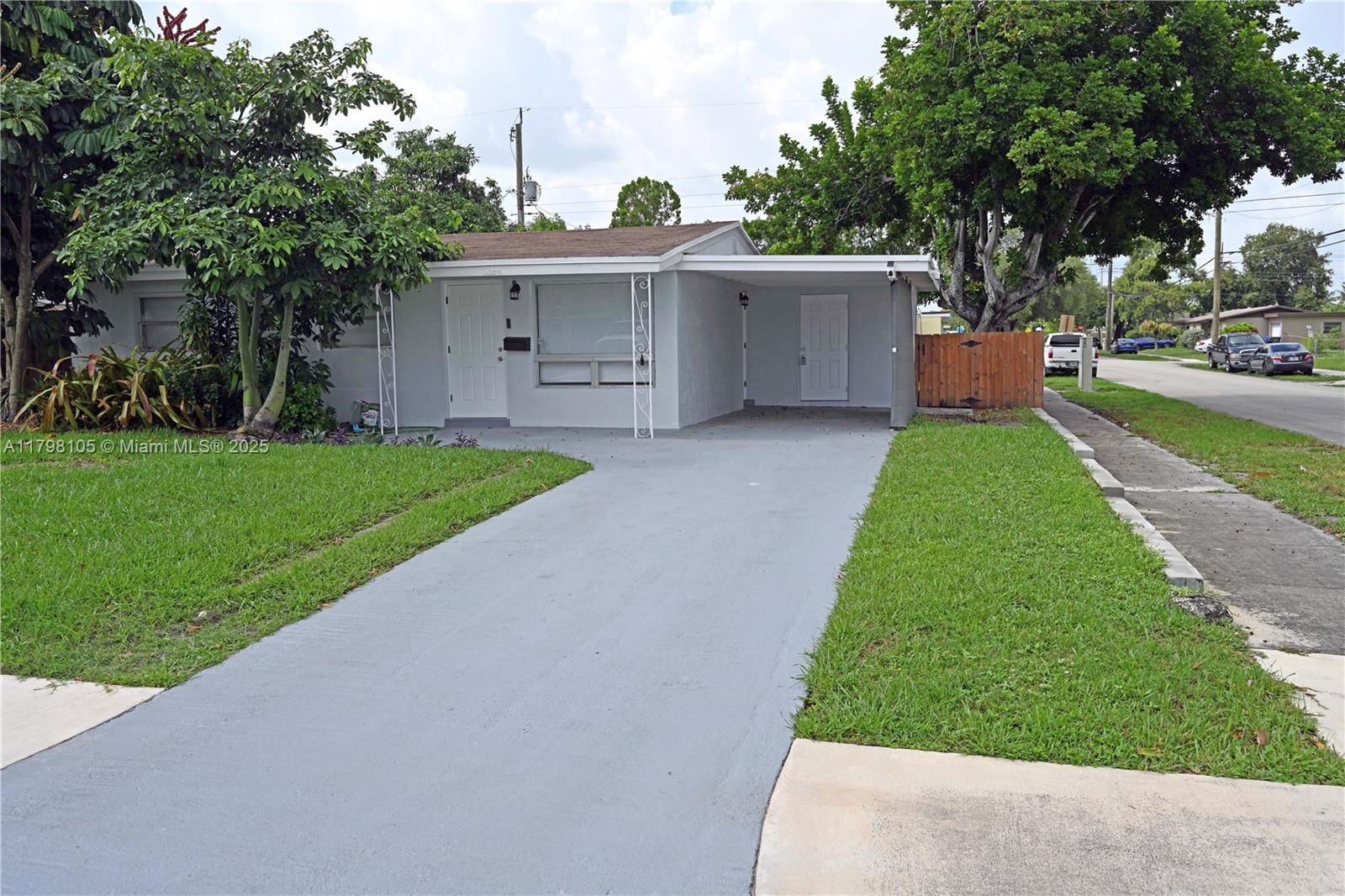 Property Photo: 6644 Raleigh Street FL 33024