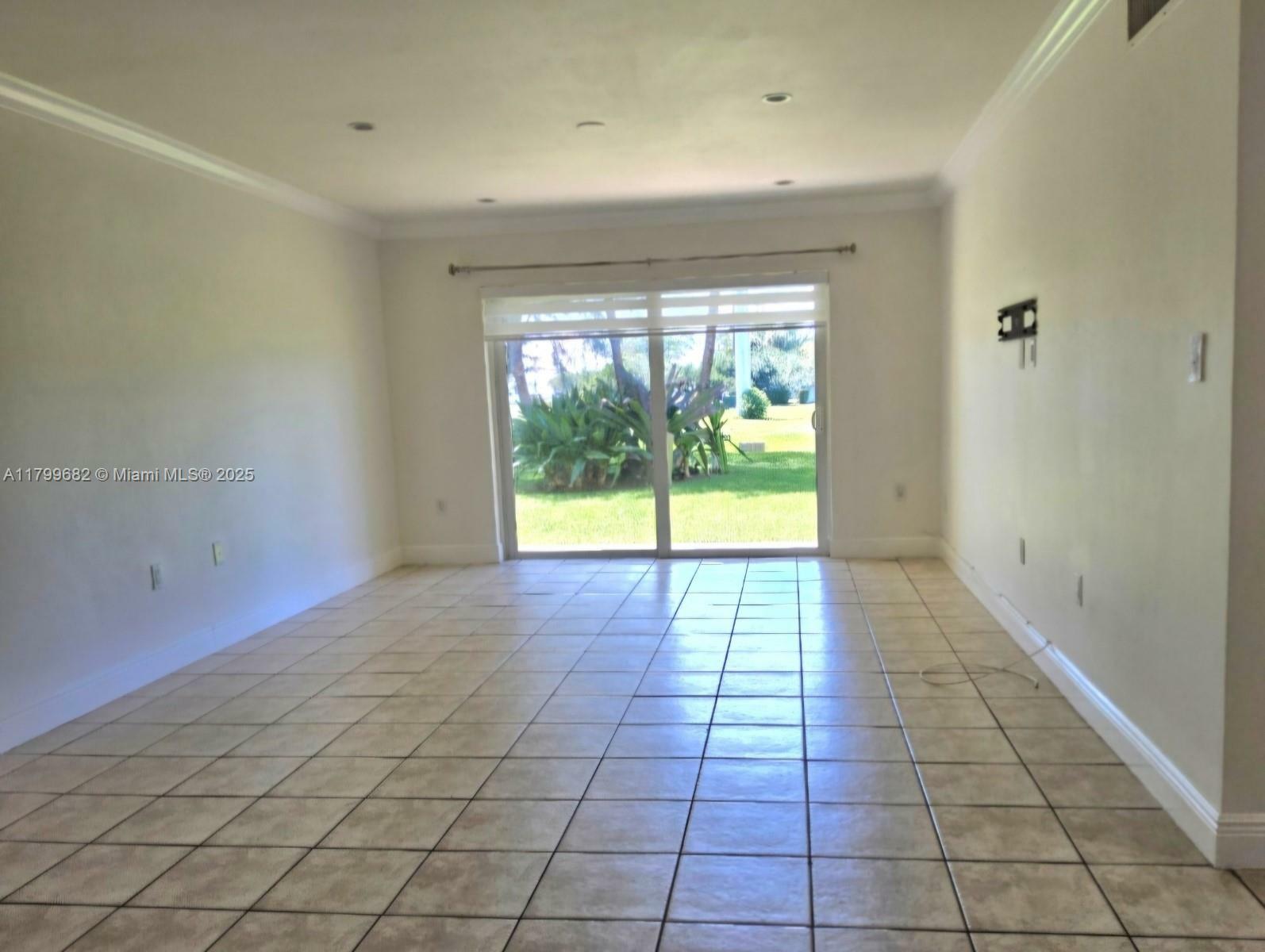 Property Photo: 7480 Miami Lakes Dr G104 FL 33014