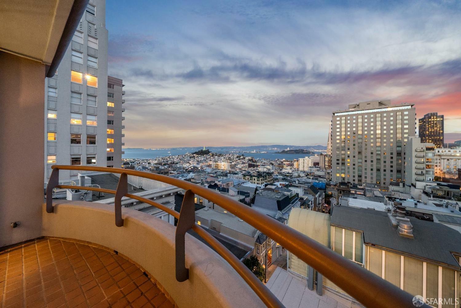 Property Photo: 1220 Jones Street 601 CA 94109