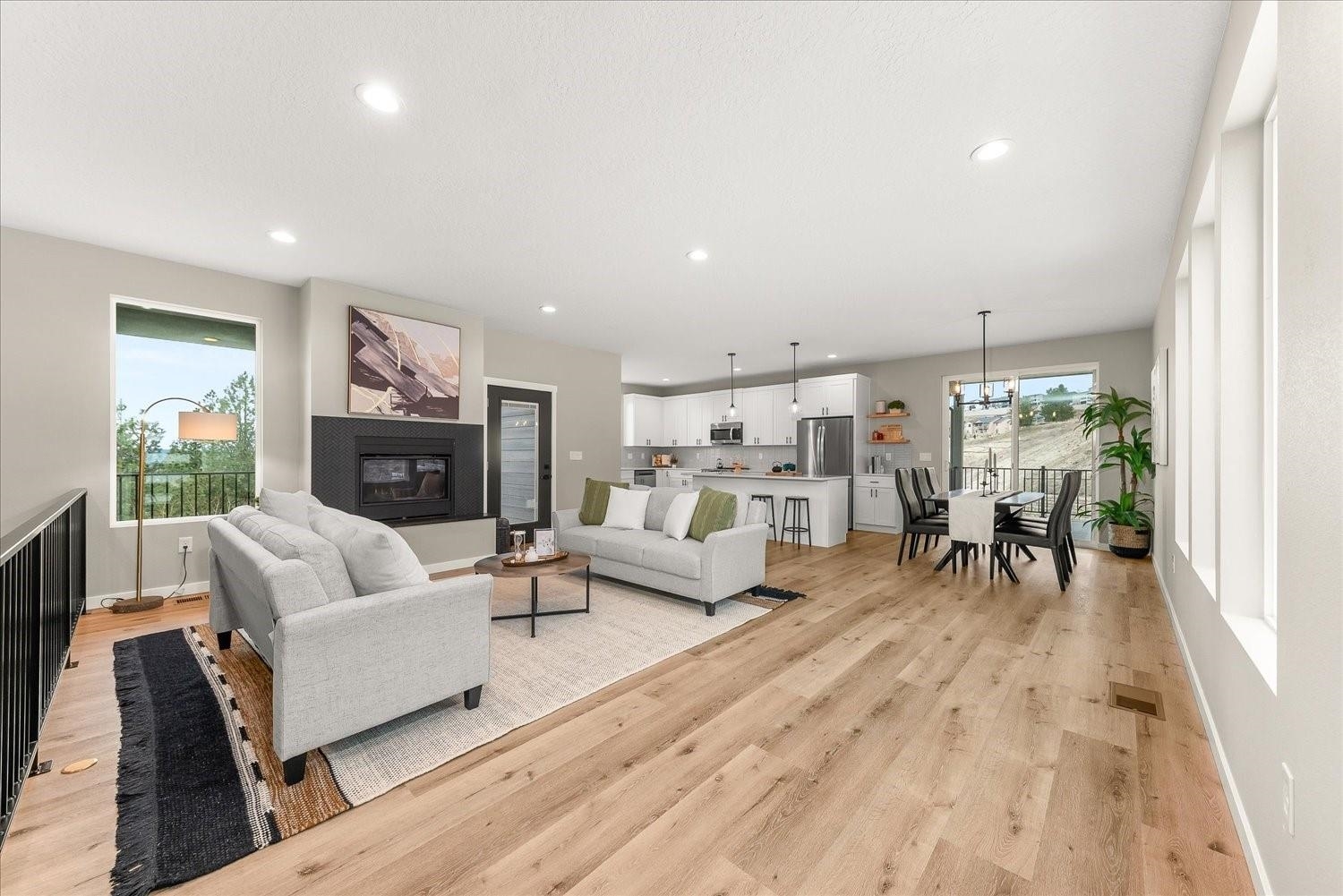 Property Photo: 4243 W Tolliver Ct WA 99208