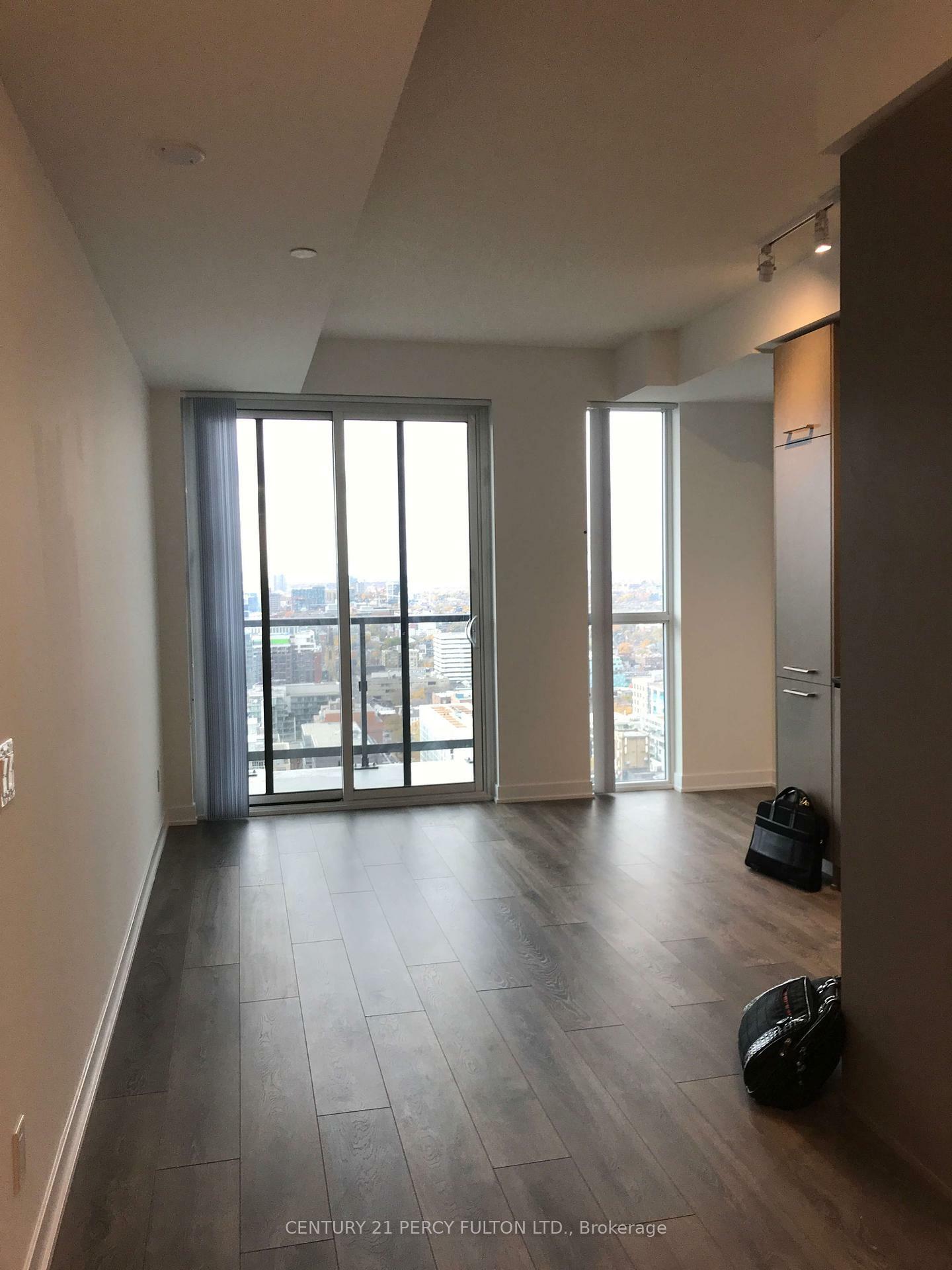 Property Photo: 87 Peter Street 3203 ON M5V 0P1