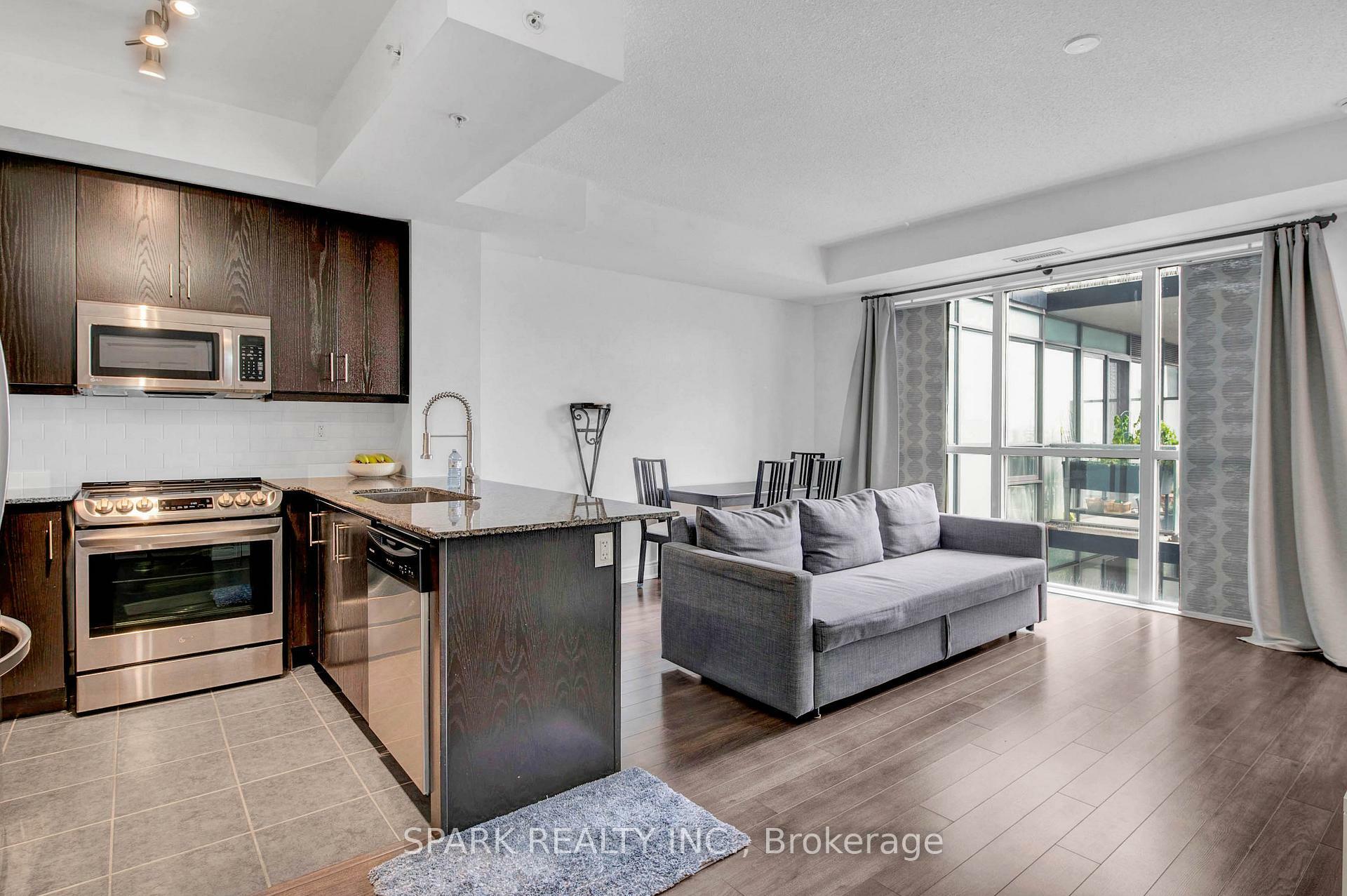 15 James Finlay Way 1018  Toronto ON M3M 0B3 photo