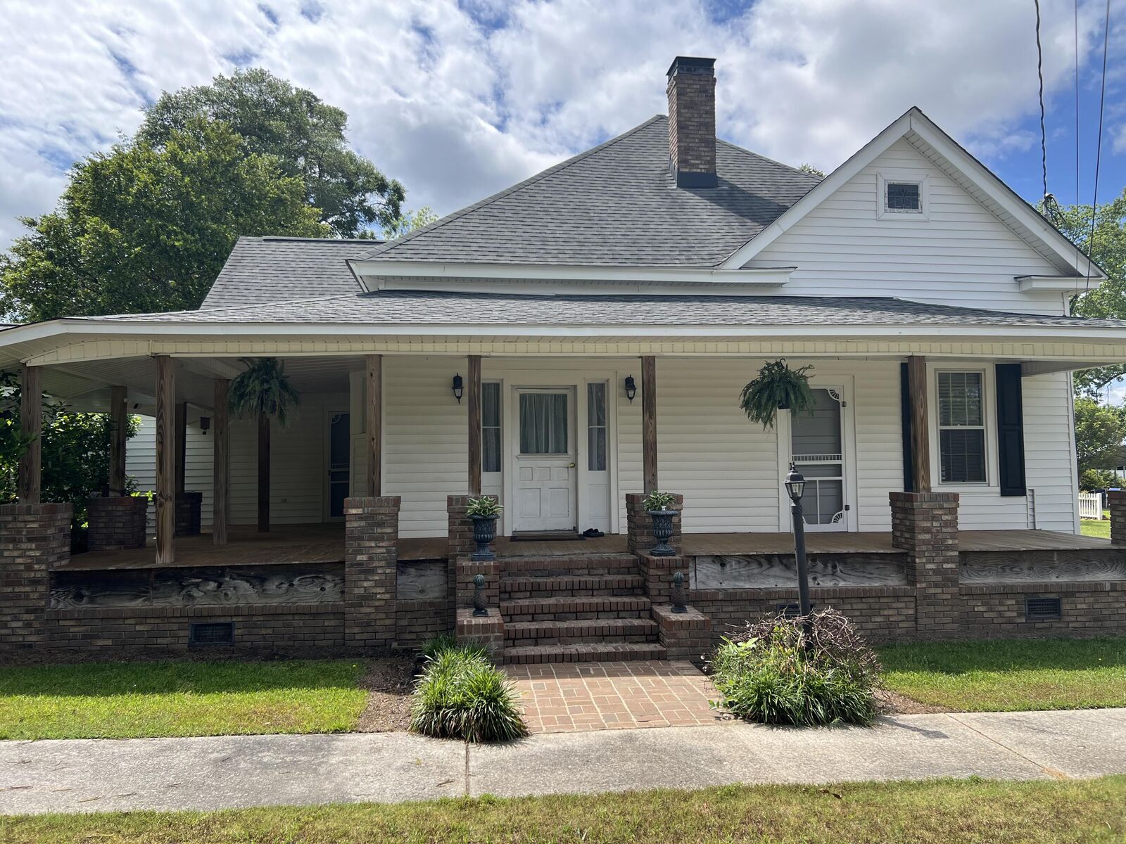 Property Photo: 611 Aiken Street SC 29146