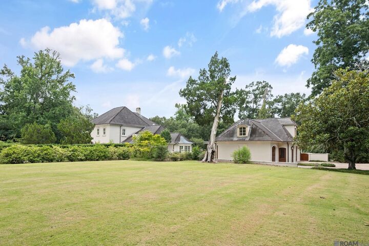 Property Photo:  6326 Highland Rd  LA 70808 
