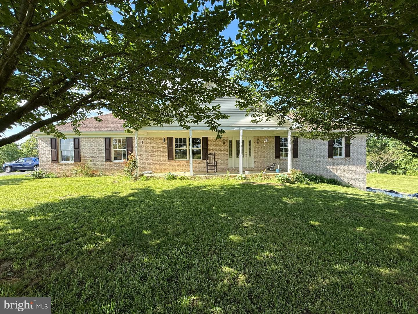 Property Photo: 1510 E Refuge Church Road VA 22655