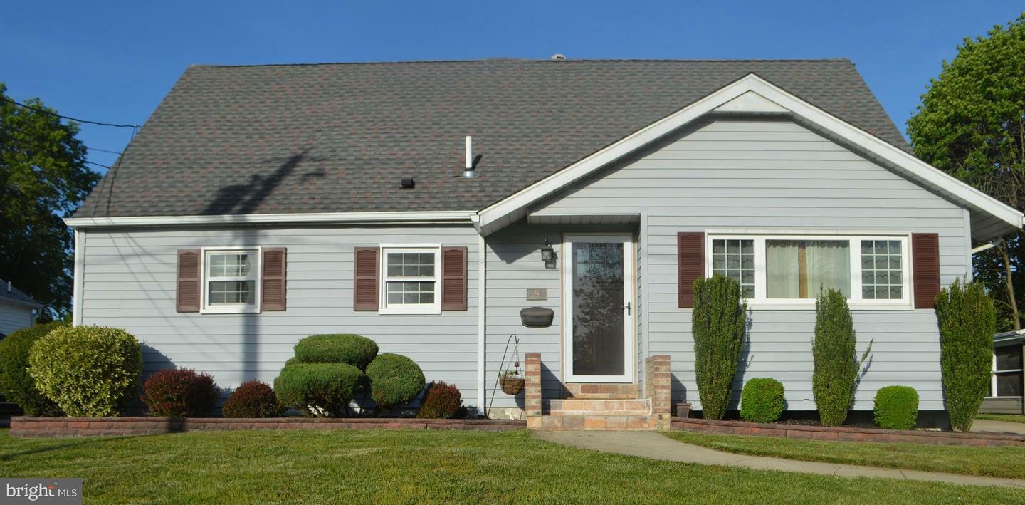 9 Jones Avenue  Pennsville NJ 08070 photo