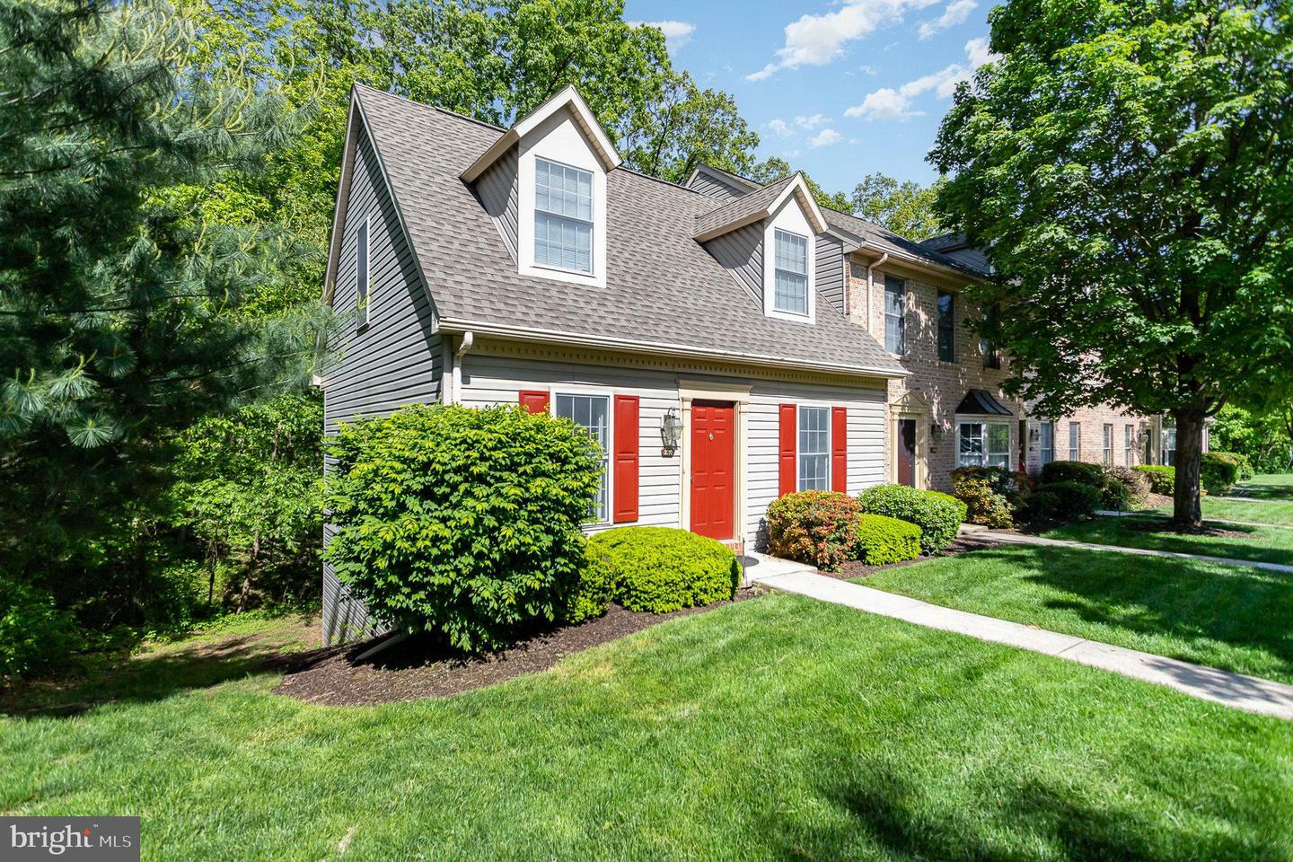 Property Photo: 1510 Timber Chase Drive PA 17050
