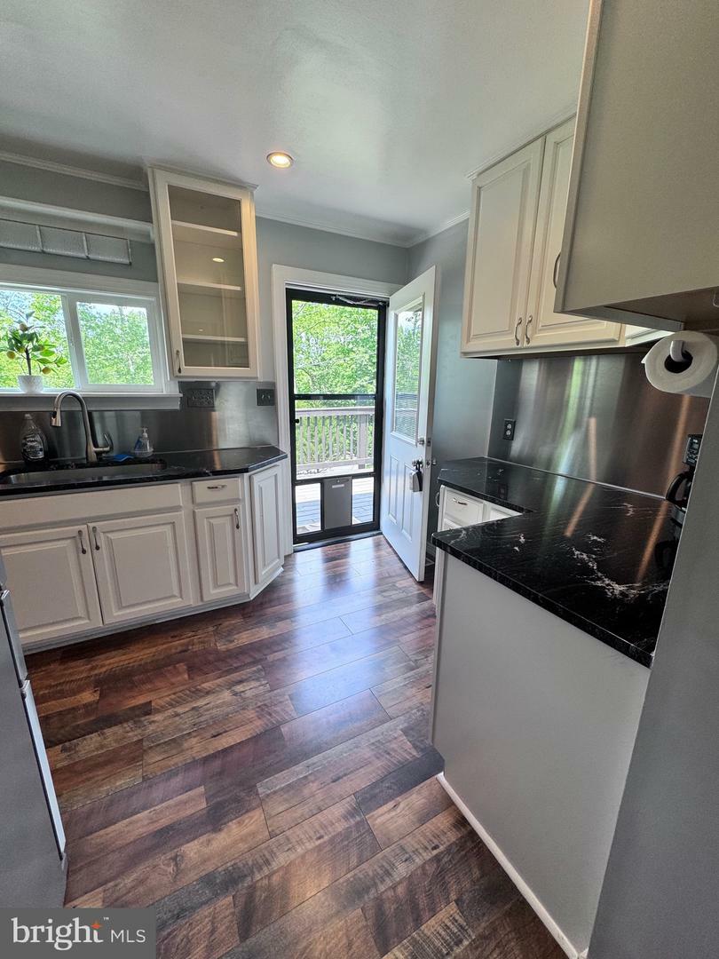 Property Photo: 90 Beach Drive VA 22630